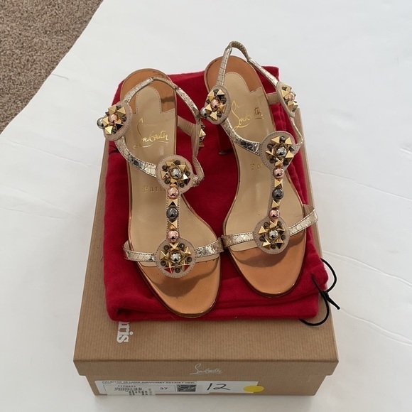 Christian Louboutin Gold Kaleitop leather 85mm T strap heels 37 - Picture 9 of 10